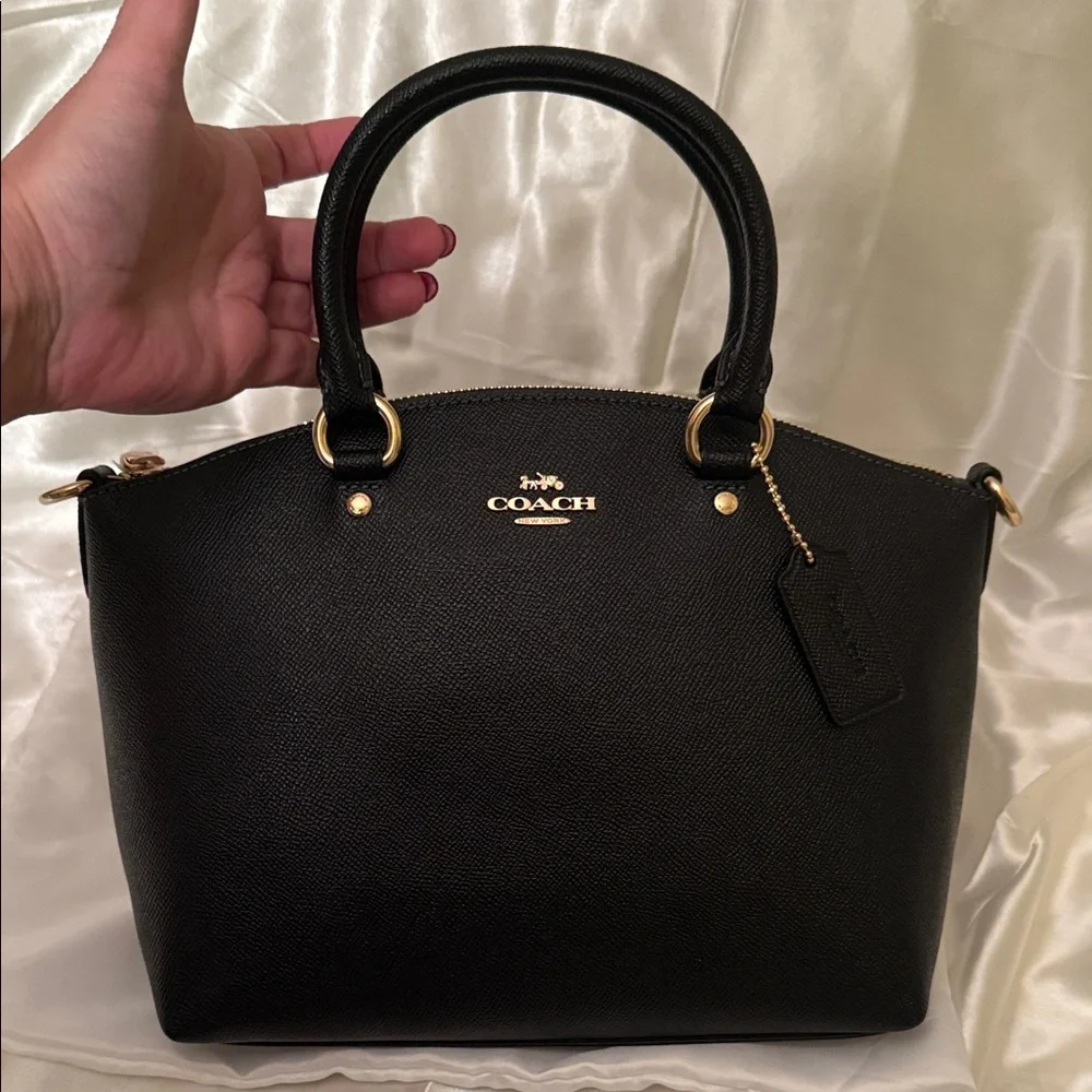 🖤💛Coach NWT Black‎ Pebbled Leather Sadie Satchel/Crossbody strap/Gold Hardware
